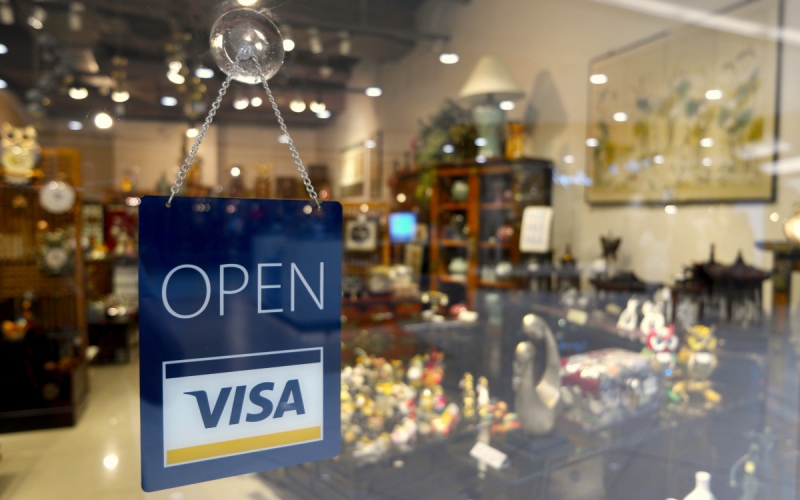 ecommerce-FREJUS-min_open_sign_visa_sign_open_store_sign_visa_credit_card_business-810443